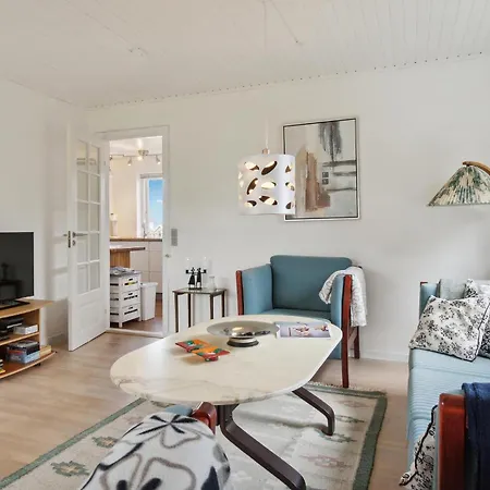 3 Bedroom Stunning In * Marstal